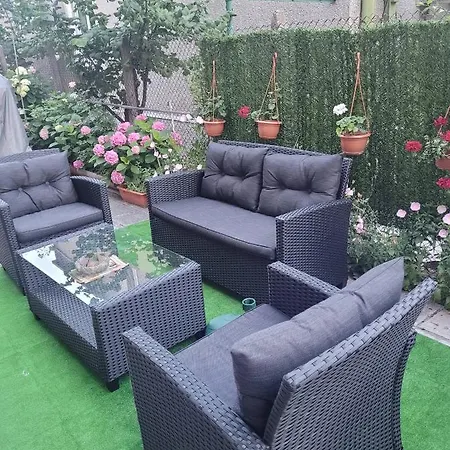 Taligarov Guest house *