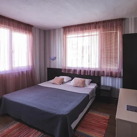 Taligarov * Pomorie