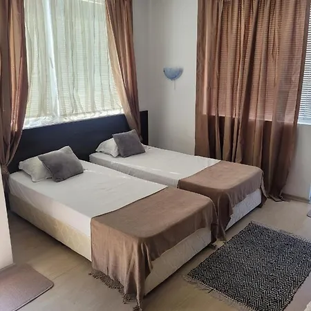 Taligarov 3* Pomorie